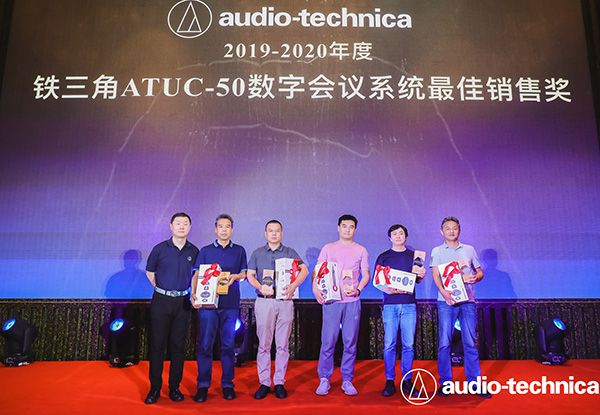 vbox7202_QSC_7738_184519.jpg vbox7202_QSC_7738_184519.jpg